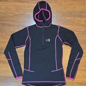 Millet Black and Pink Slim Fit 1/4 Zip Hooded Pullover